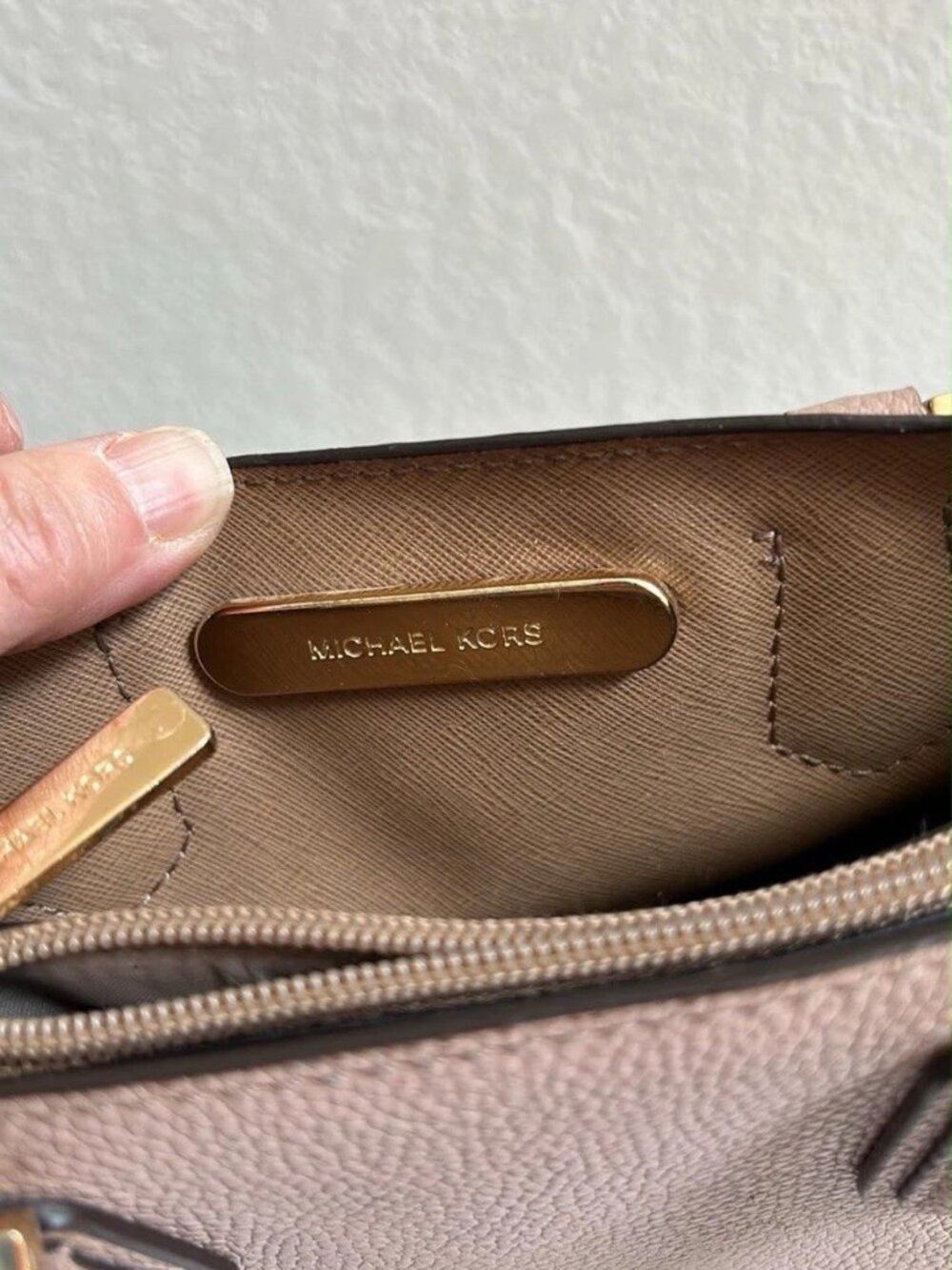 Michael Kors Adele Love Leather Shoulder Bag - Mauve / Old Rose - Picture 12 of 13